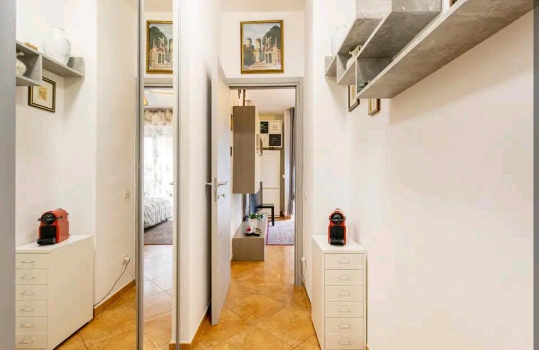 Camera Privata Nell'Appartamento In Zona Residenziale Con 2 Piscine Rapallo Bagian luar foto