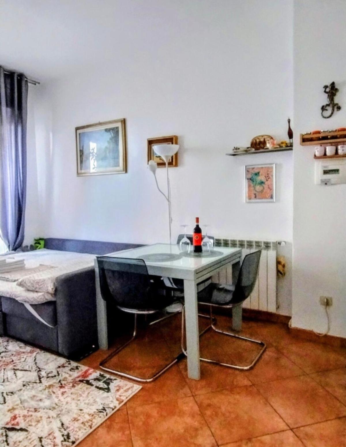 Camera Privata Nell'Appartamento In Zona Residenziale Con 2 Piscine Rapallo Bagian luar foto